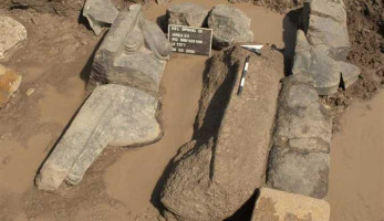 الكشف عن كتل حجرية من عهد الملك خوفو بمعبد الشمس بالمطرية (صور)