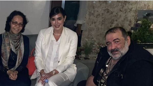 تفاصيل اعتذار «ياسمين صبرى» عن مشاركتها فى مسلسل «الشادر»