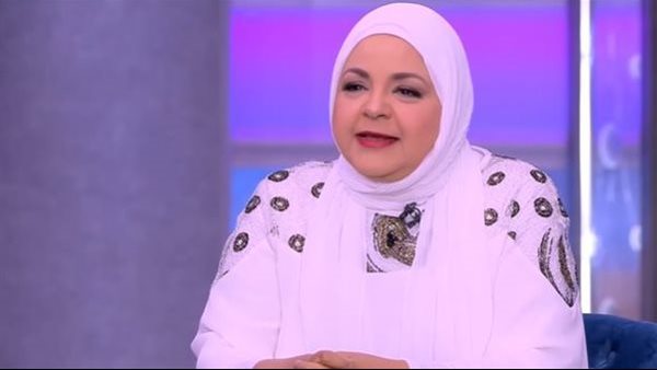 تفاصيل وأسعار أولى حفلات حنان ماضى بعد ارتدائها الحجاب