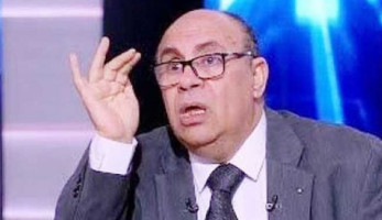 محمد الباز: "مبروك عطية عبيط ضل طريقة وفاقد الأهلية"