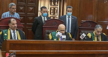 السجن 5 سنوات لعاطل زور ختم شعار الجمهورية لسيارة بدون لوحات بالإسكندرية