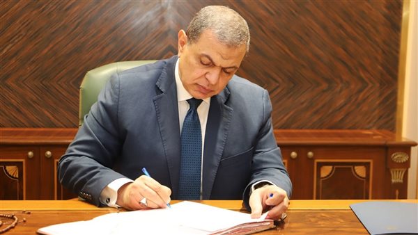 سعفان يتابع وصول جثمان الصيدلي المقتول بالرياض.. ويؤكد جميع حقوقه محفوظة