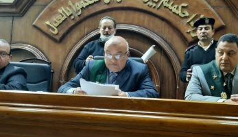 المشدد 15 سنة لعاطلين لحيازتهما هيروين وسلاحا ناريا بالشرقية