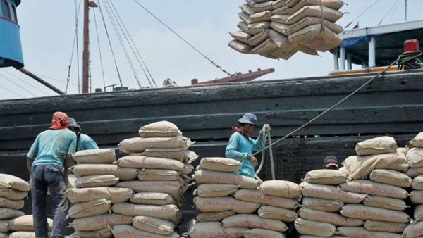 مصادر: الحكومة توافق على استمرار خفض إنتاج الأسمنت.. والطن يرتفع 600 جنيه خلال عام
