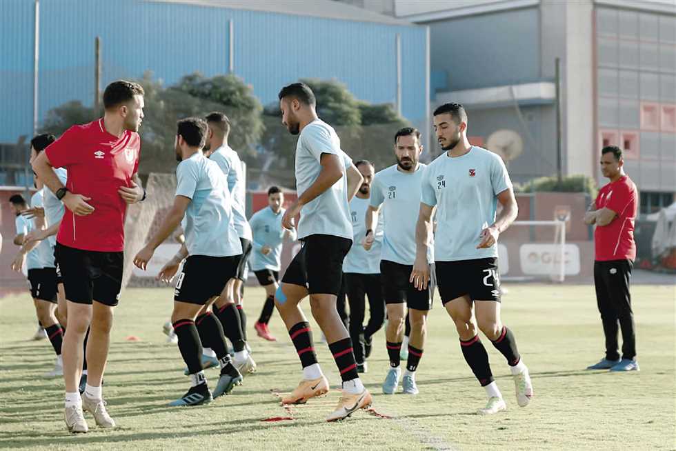 تعرف على العناصر المستبعدة من مباريات الأهلي القادمة