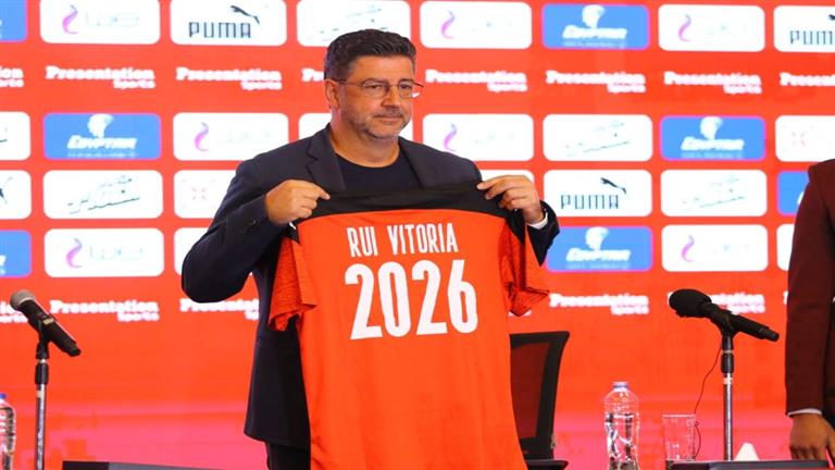 مصدر لمصراوي: 3 مرشحين للتواجد في جهاز المنتخب.. وفيتوريا يحدد شرطًا