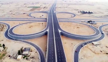 لوقف التعديات.. الإسكان توشك على الانتهاء من تصور استغلال جانبي 21 طريقا رئيسيا | خاص