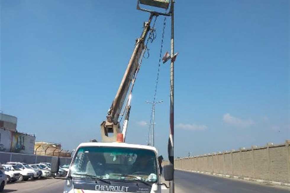 اضطرت لرفع الدعم.. سؤال برلمانى لوزير الكهرباء حول «فشل الحكومة» في تصدير «فائض الإنتاج»