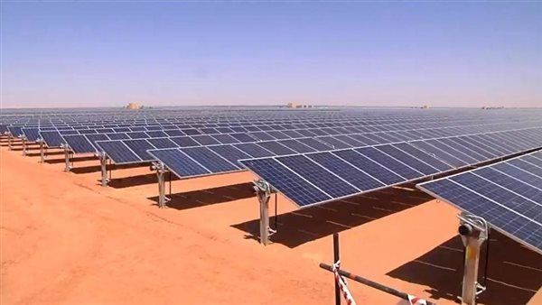 4 شركات مصرية وعالمية تدرس المشاركة في طرح الكهرباء لـ6 محطات طاقة شمسية