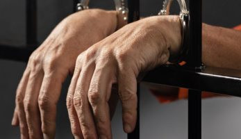 حبس عاطل 4 أيام لاتجاره فى المواد المخدرة بسوهاج