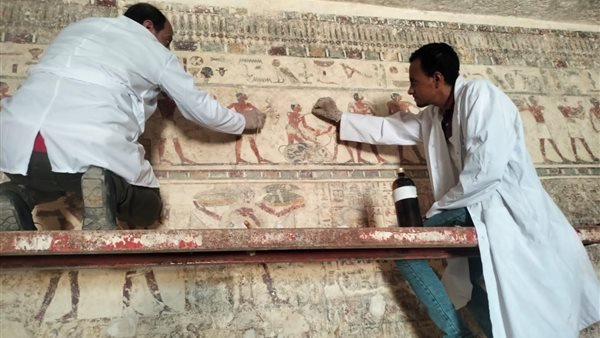 الآثار تعلن بدء أعمال الموسم الثاني لترميم المقبرتين 29 و33 في منطقة بني حسن بالمنيا