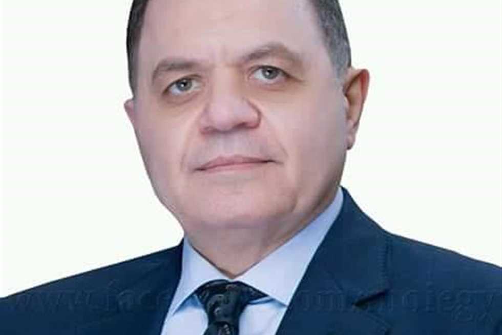 ضبط عاطل يروج الهيروين على زبائنه بمركز برج البرلس
