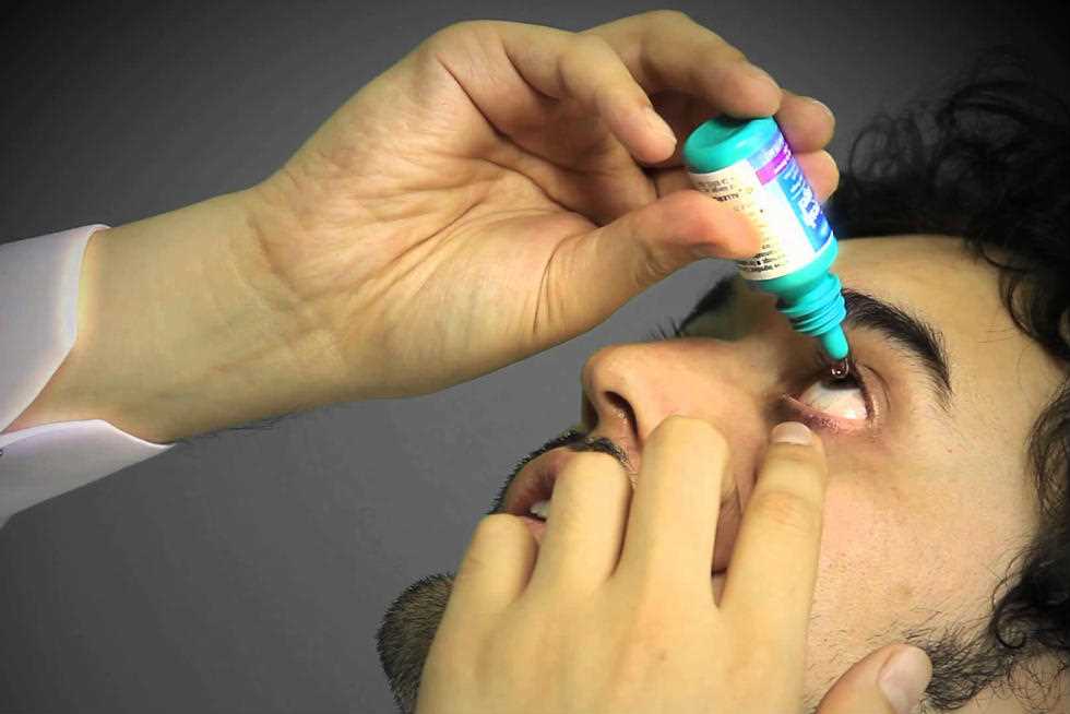 هيئة الدواء تحذر من قطرة للعين مغشوشة.. كيف تكتشف الأصلية من المزيفة؟