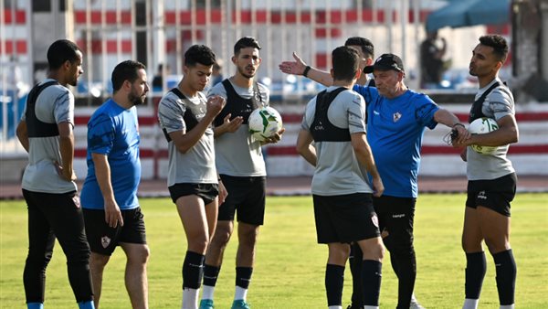 فيريرا يمنح مهاجمى الزمالك دروسا خصوصية