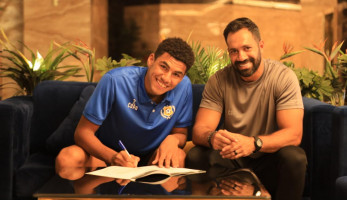 الإسماعيلي: العسقلاني نجم المنتخب الأولمبي يوقع عقدًا لمدة 5 سنوات