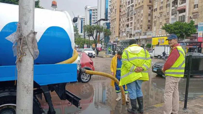 «صرف صحي الإسكندرية»: إعلان حالة الطوارئ استعدادا لسقوط الأمطار