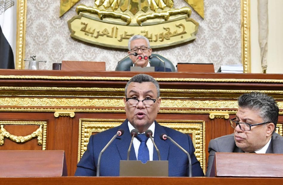 برلماني يتقدم بطلب إحاطة ضد وزير الصحة.. ويؤكد: تأخر تنفيذ المستشفيات يضر بصحة المواطنين