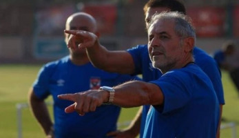 إعلامي : كولر يطلب 3 صفقات لـ الأهلي في يناير 2023