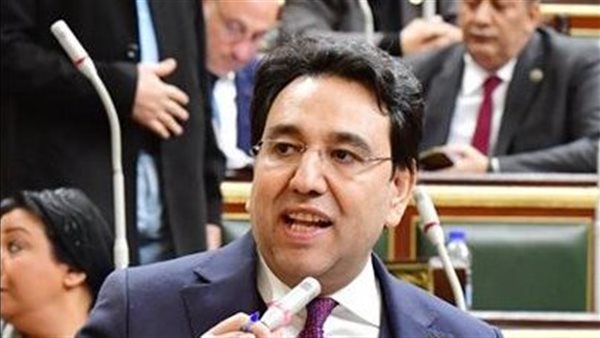 برلماني يطالب بحملات مفاجئة للتصدى لرفع الأسعار "غير المبرر"