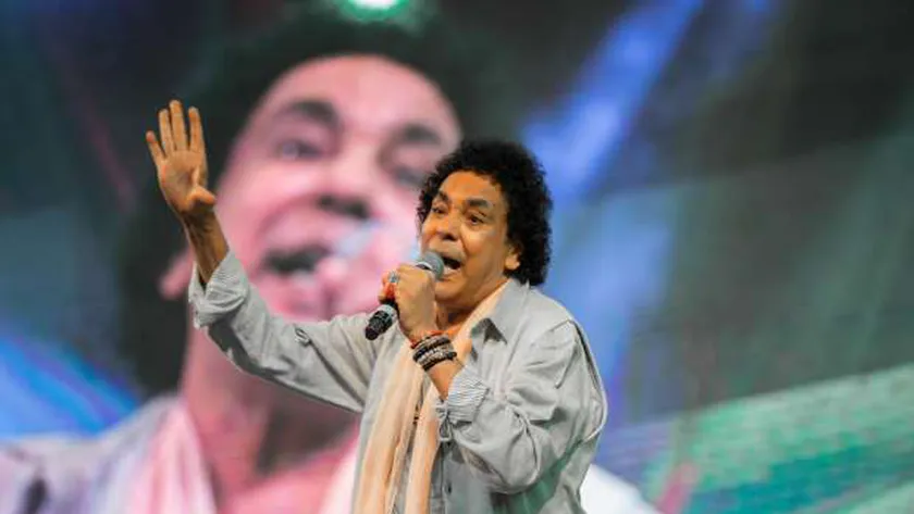 بدون زيارات.. كواليس بروفات محمد منير لحفل الموسيقى العربية