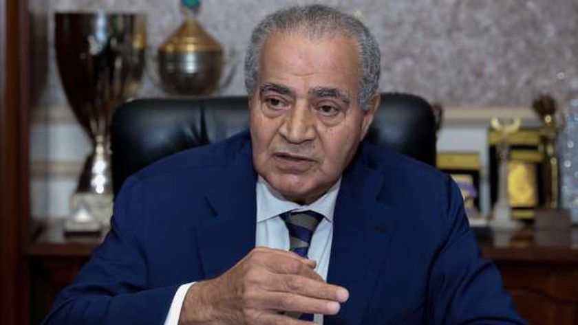 «التموين»: مد تسليم الدقيق بسعر مخفض للمخابز السياحية حتى 31 ديسمبر