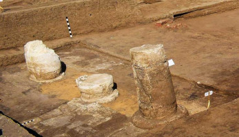 الكشف عن بقايا صالة أعمدة معبد بوتو بمحافظة كفر الشيخ