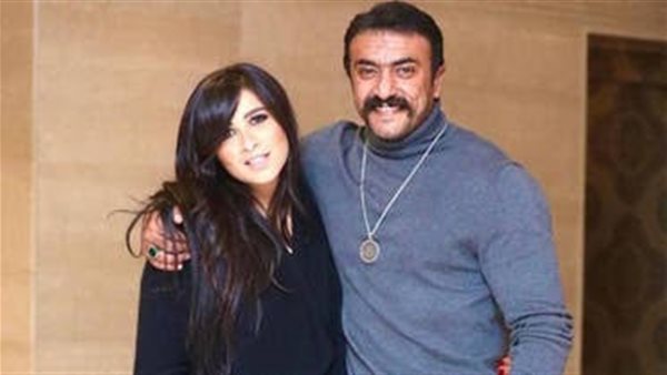 جلسات عمل مكثفة لياسمين عبد العزيز وأحمد العوضي من أجل ضرب نار