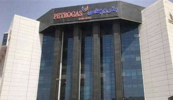 ممنوع التصوير.. «بتروجـاس» تمنع العاملين من استخدام الهواتف داخـل مواقعها