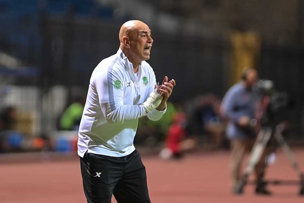 خالد جلال يقترب من الرحيل عن البنك الأهلي .. وحسام حسن الأقرب لخلافته