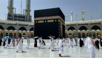 هل تحتاج تأشيرة الأصدقاء إلى باركود العمرة؟.. مصدر يجيب