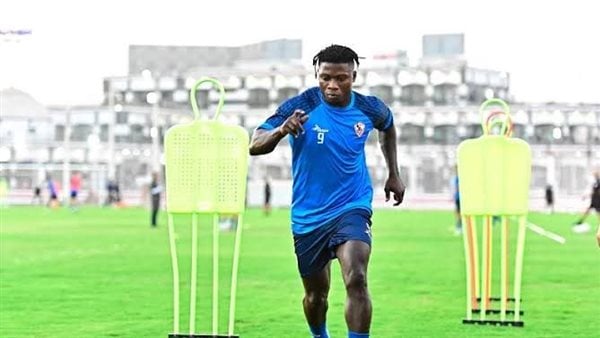 «الدستور» يكشف سر غياب سامسون عن قائمة الزمالك أمام المصرى