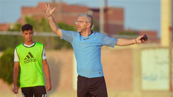 القصة الكاملة لأزمة بابا فاسيليوس مع غزل المحلة