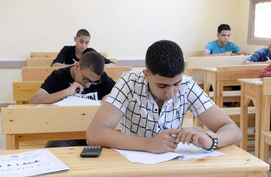 بدء امتحانات الثانوية العامة للمواد الأساسية 17 يونيو | خاص