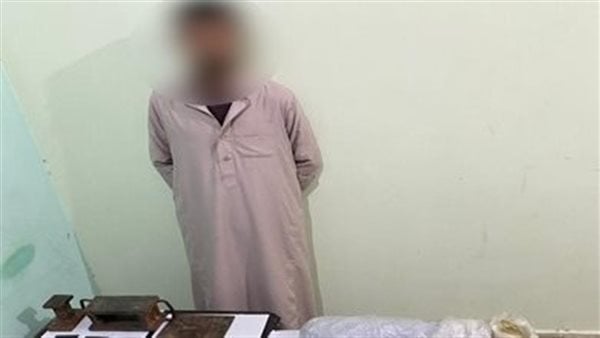 ضبط عاطل بحوزته مكبس لتصنيع الحشيش بجنوب سيناء