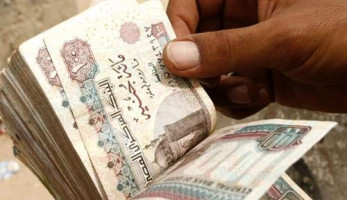 تحرك برلماني لإغلاق تطبيقات إلكترونية لمنح القروض وملاحقة المسئولين عنها
