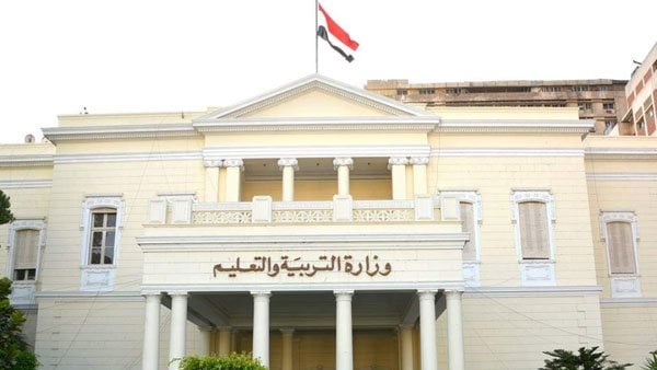 مصدر بالتعليم: وضع أسئلة امتحانات صفوف النقل الثانوي وفق مواصفات القومي للامتحانات