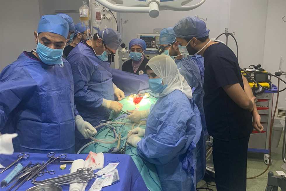 توقف قلبه لـ«3 دقائق».. فريق طبي بالغردقة ينقذ سائحًا سويسريًا من الموت
