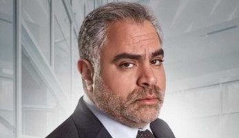 محمد شاهين يعود إلى مصر بعد خضوعه لجراحة بالقلب في السعودية