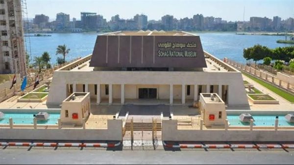 إعادة تركيب مقصورة أحد أبرز حكام الأقاليم فى عصر الدولة القديمة بمتحف سوهاج