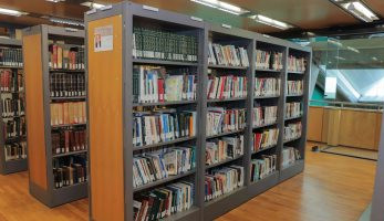 اعرف الكتب الأكثر مبيعًا فى المكتبات المصرية.. الرواية والتنمية البشرية يتصدران