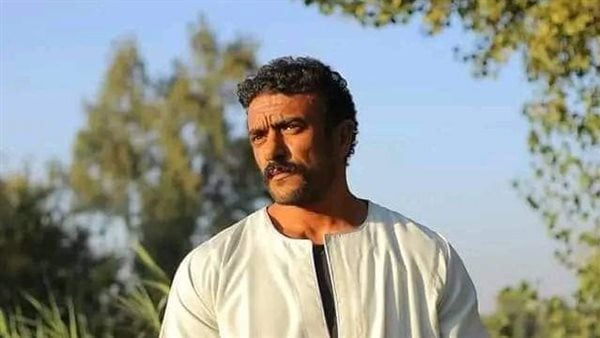 ياسمين عبد العزيز وأحمد العوضي ينتهيان من أسبوعي تصوير في «ضرب نار»
