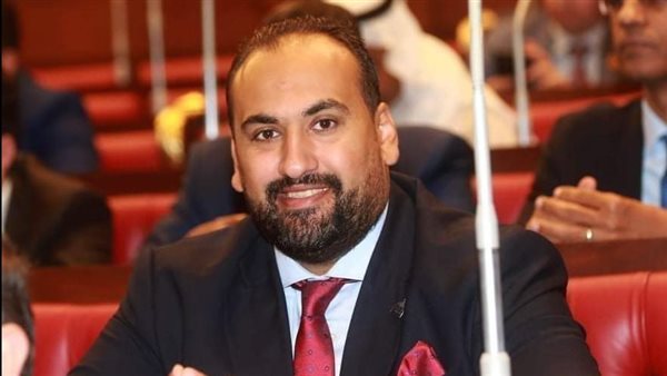 برلماني يطالب محافظ الإسكندرية بتكثيف عربات شفط المياه لمواجهة الأمطار الغزيرة