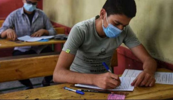 «التعليم» تتبع صور امتحانات الشهادة الإعدادية المتداولة على مواقع التواصل