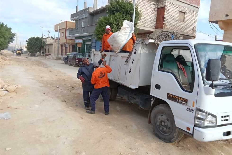 رفع 80 ألف طن مخلفات صلبة في الإسكندرية (صور)
