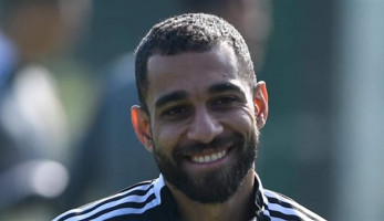 الأهلي يستعيد عمرو السولية أمام الداخلية