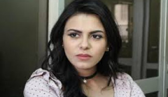 تعدي سائق نقل على هاجر الشرنوبي وغياب الإنتاج في مسلسل «أم البنات»