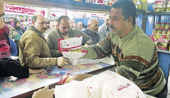 «المواد الغذائية»: هبوط أسعار السكر بعد حظر التصدير