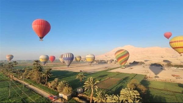 إلغاء رحلات البالون الطائر بالأقصر لسؤء الأحوال الجوية