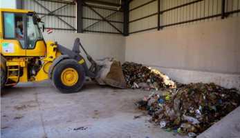 البيئة: تنفيذ أول محطة لتحويل المخلفات لطاقة كهربائية بالجيزة