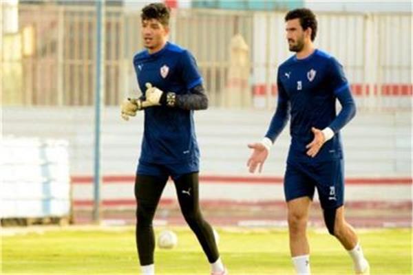 هل يفاوض الأهلي حارس الزمالك.. مصدر يوضح